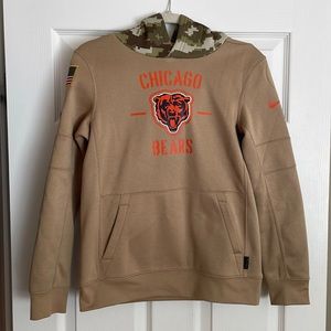 Nike Chicago Bears youth size medium in “like new” condition.